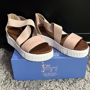 NEW Jelly pop sandal Size 7 women’s. Blush